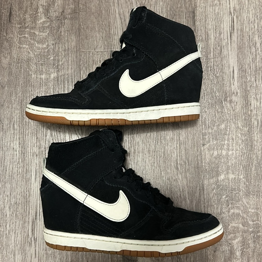 Nike Dunk Sky Hi, black suede, women’s size 7.5, wedge heel - Picture 6 of 9